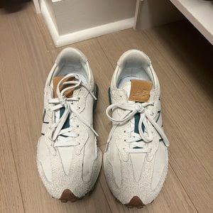 COPY - New balance 327 ladies size 7